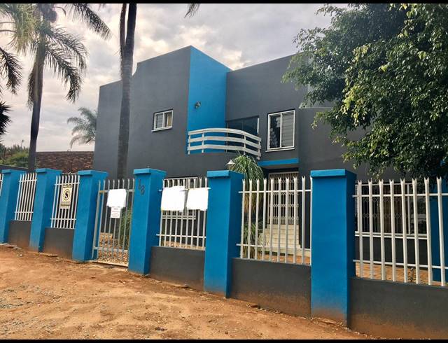 5 BEDROOM HOUSE FOR SALE IN BENDOR